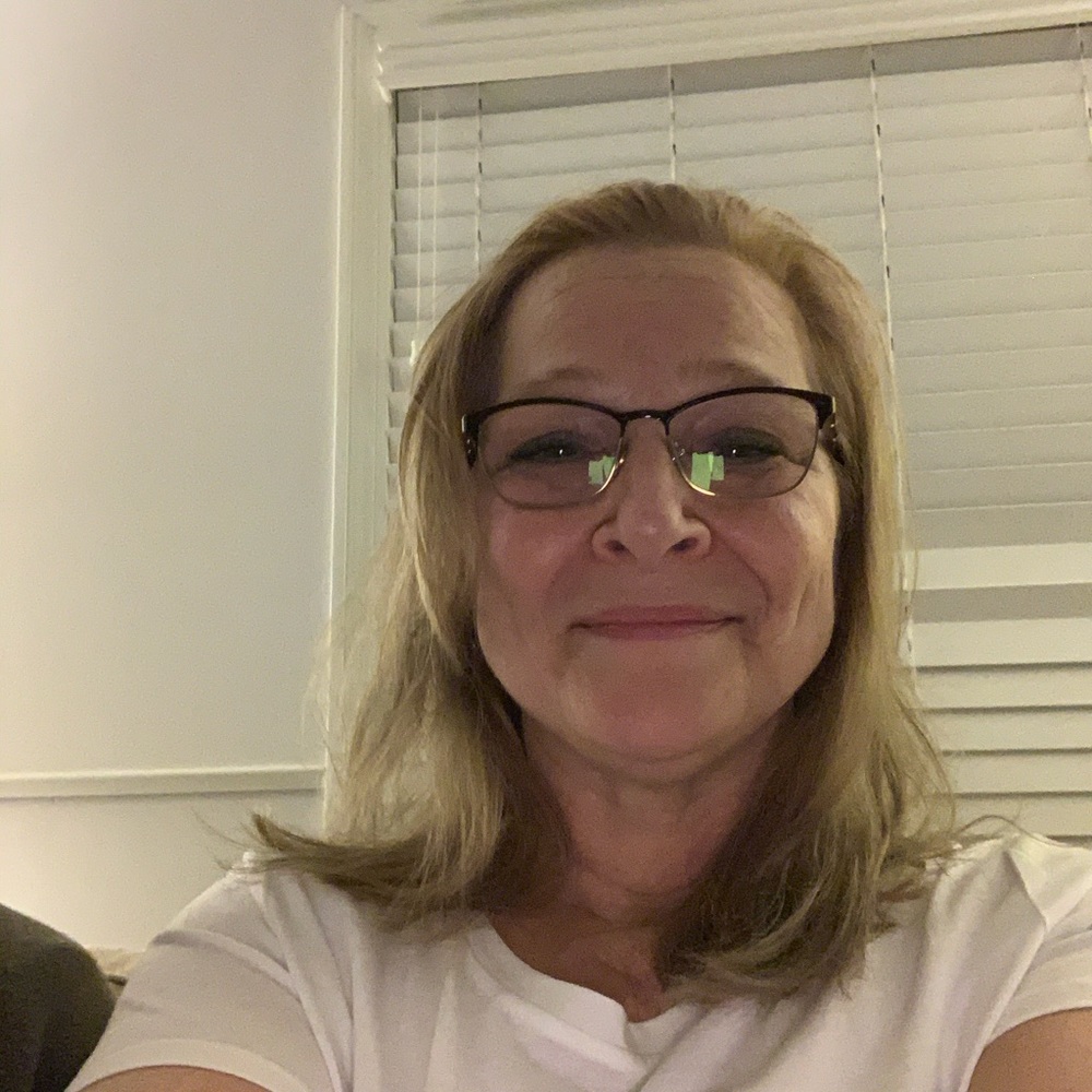 Meet your Posher, Brenda